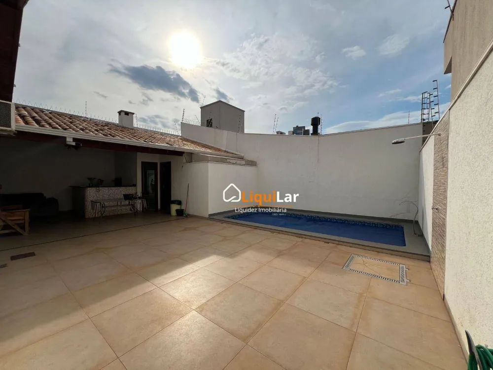 Casa, 2 quartos, 220 m² - Foto 11