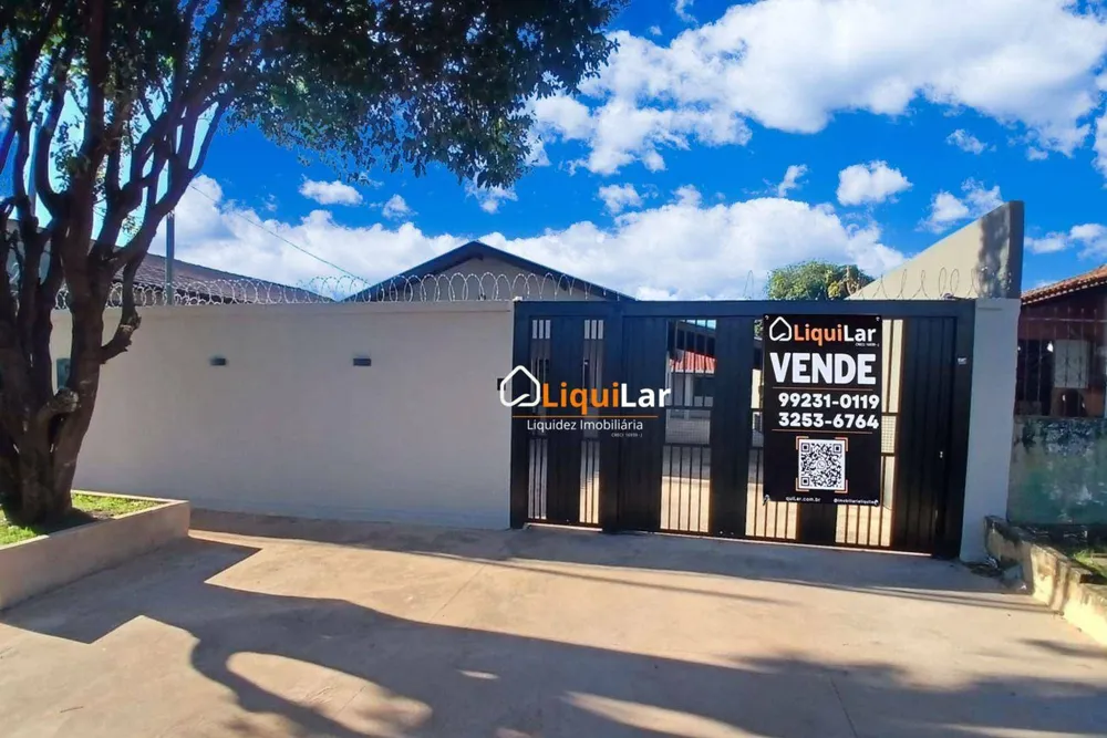 Casa, 4 quartos, 210 m² - Foto 1