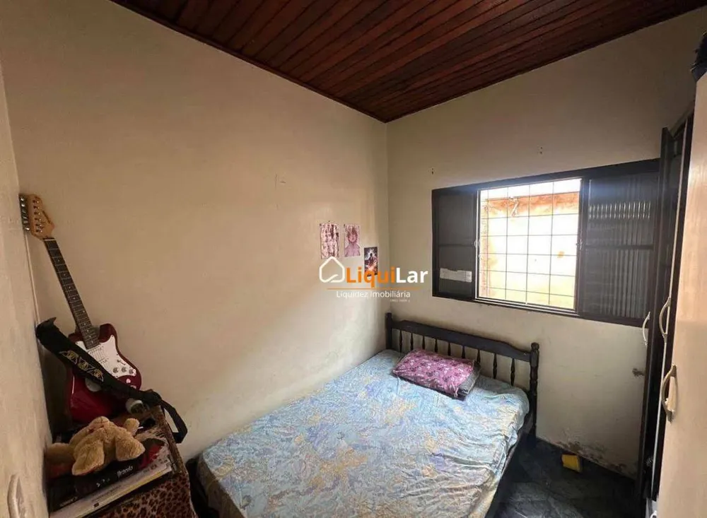 Casa, 4 quartos, 137 m² - Foto 3