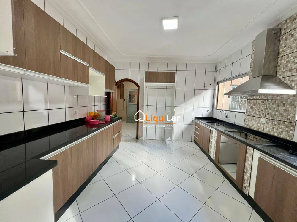 Casa, 4 quartos, 286 m² - Foto 6