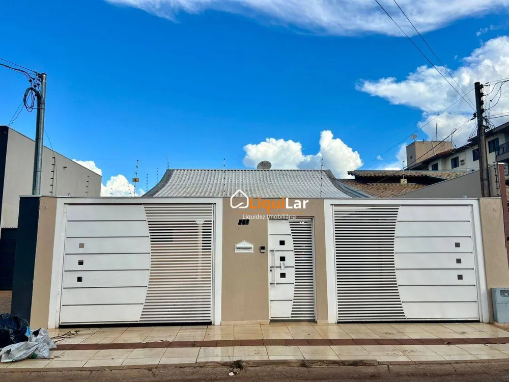 Casa, 4 quartos, 286 m² - Foto 1