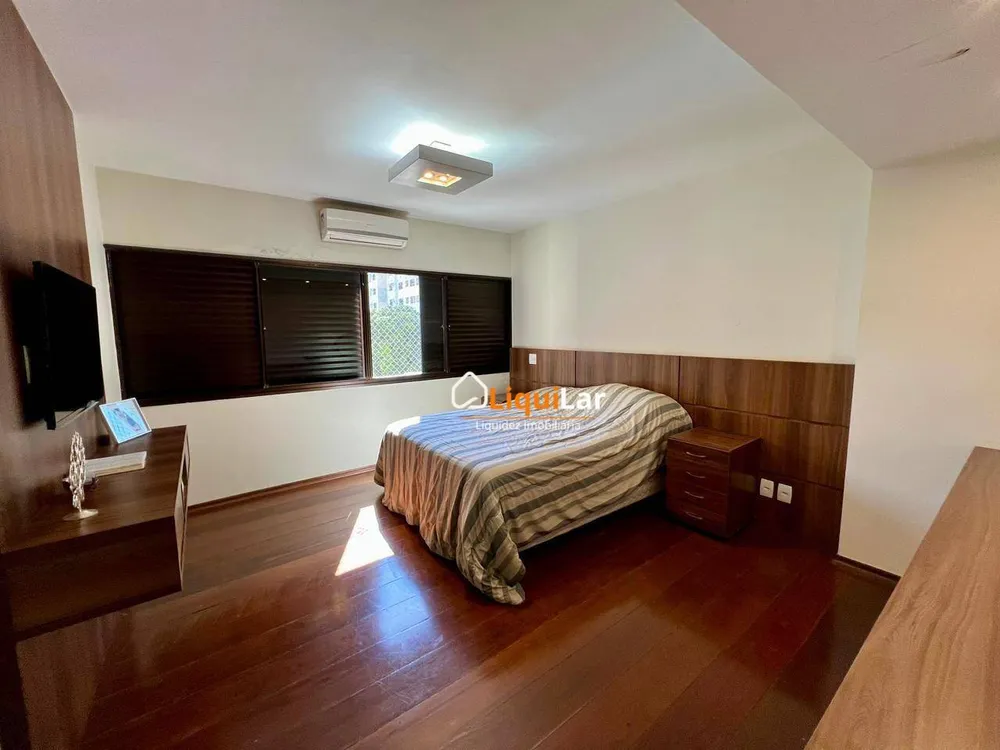 Apartamento, 4 quartos, 216 m² - Foto 11