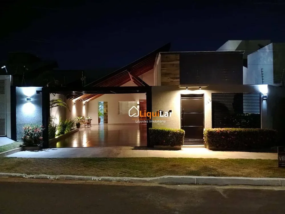 Casa, 3 quartos, 244 m² - Foto 2