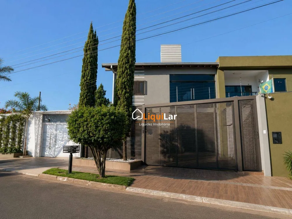 Sobrado, 3 quartos, 184 m² - Foto 1