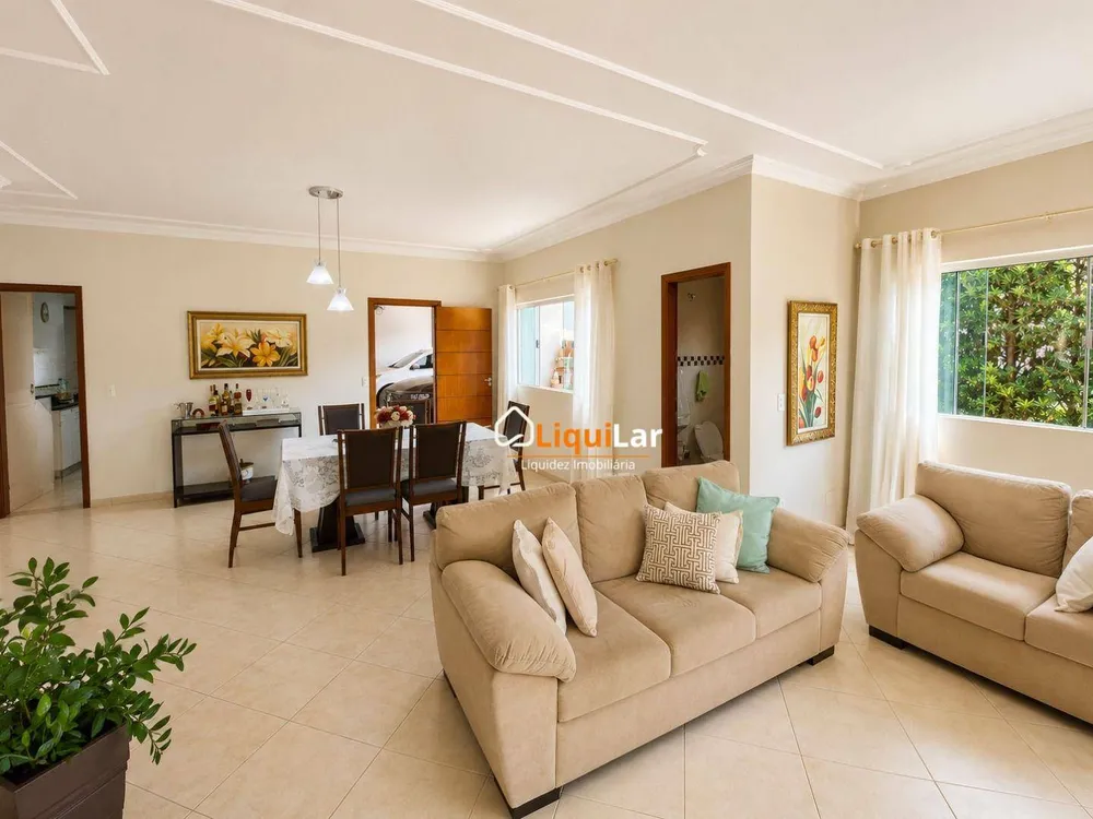 Casa, 3 quartos, 228 m² - Foto 11