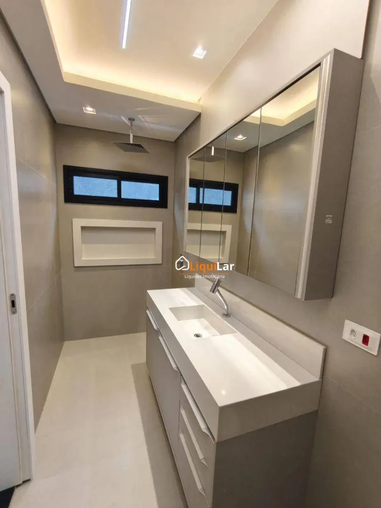 Sobrado, 4 quartos, 298 m² - Foto 2