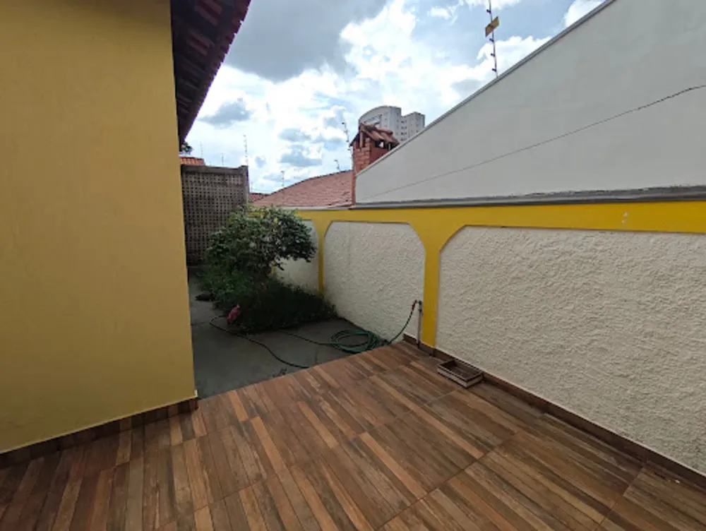 Casa, 5 quartos, 204 m² - Foto 3