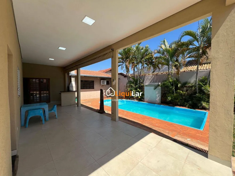Casa, 3 quartos, 175 m² - Foto 3