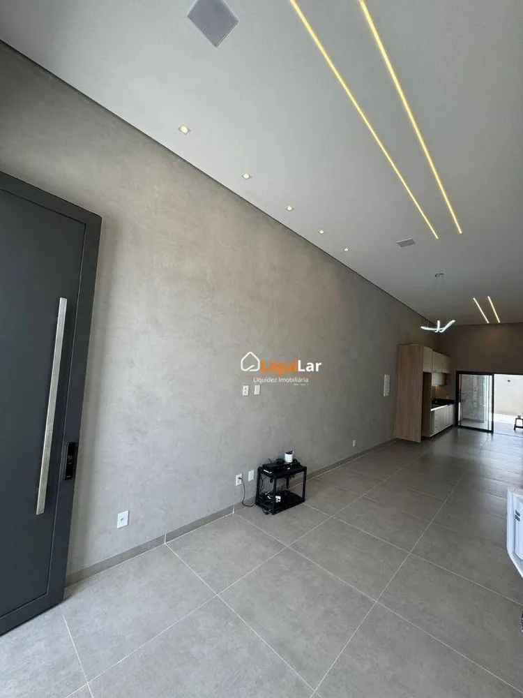 Casa, 3 quartos, 105 m² - Foto 2