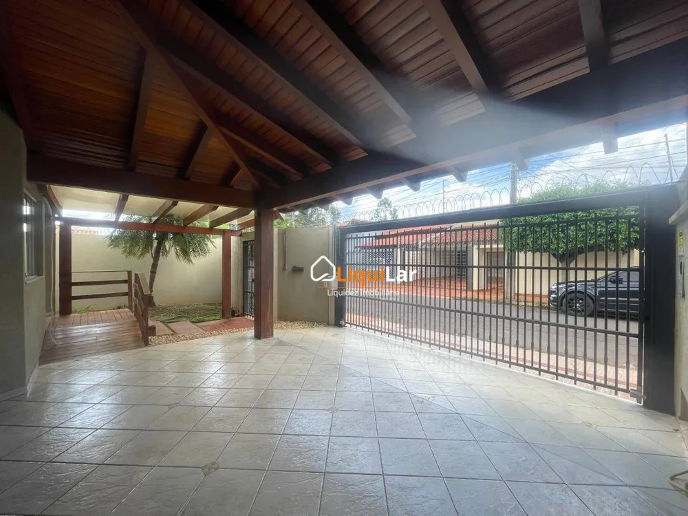 Casa, 3 quartos, 265 m² - Foto 1
