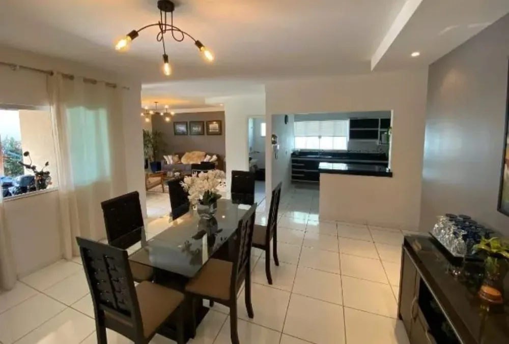 Casa, 3 quartos, 205 m² - Foto 11