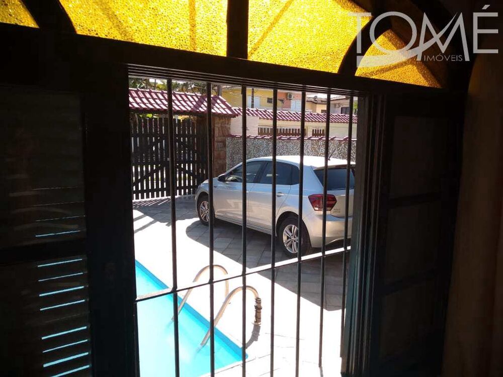 Casa à venda com 3 quartos, 281m² - Foto 4