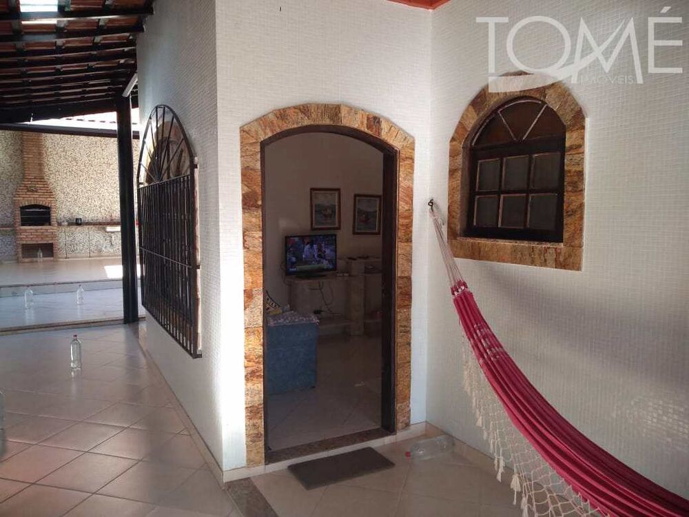 Casa à venda com 3 quartos, 281m² - Foto 3