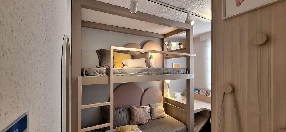 Apartamento à venda com 2 quartos, 42m² - Foto 2