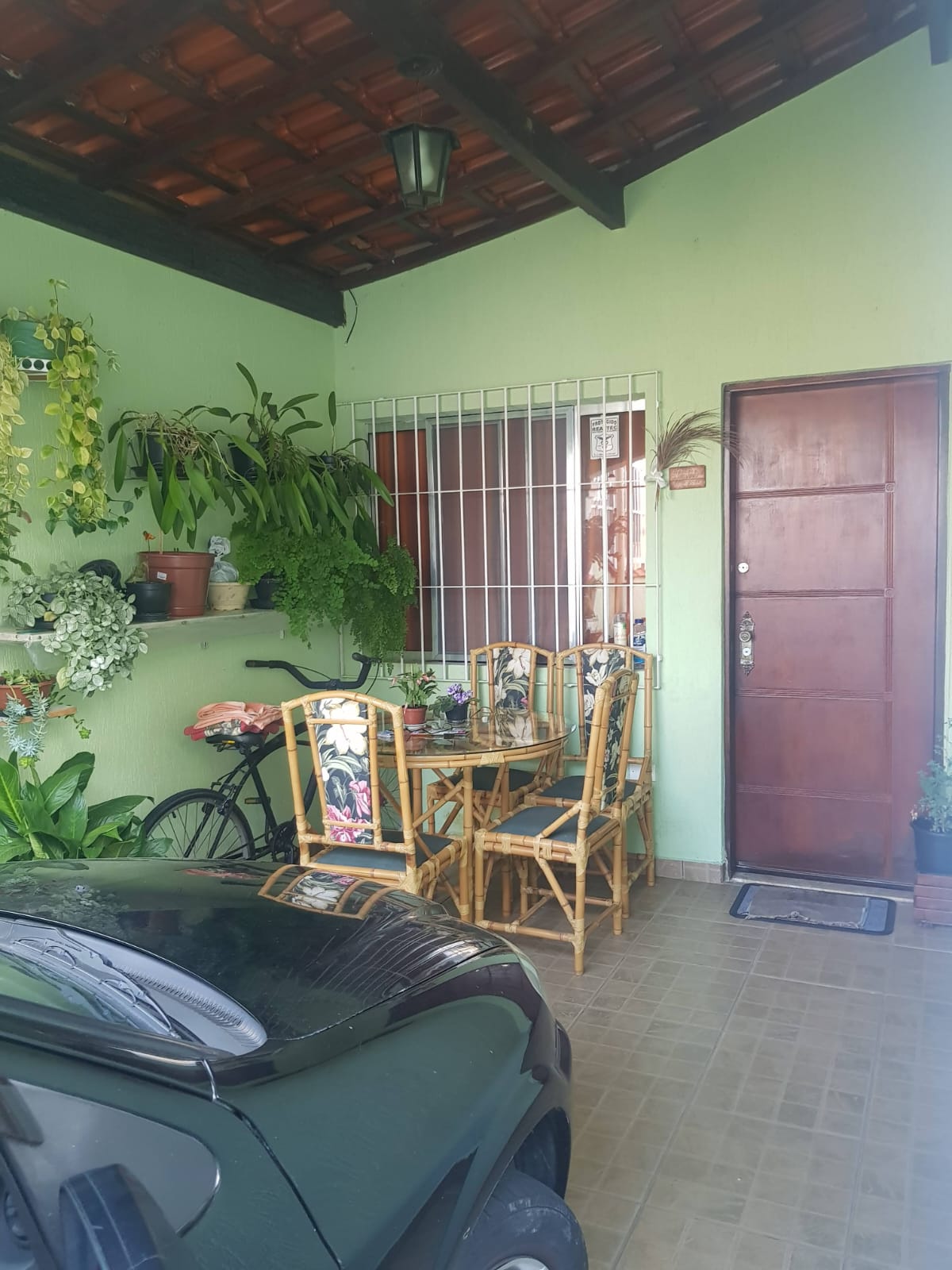 Casa à venda com 2 quartos, 84m² - Foto 1