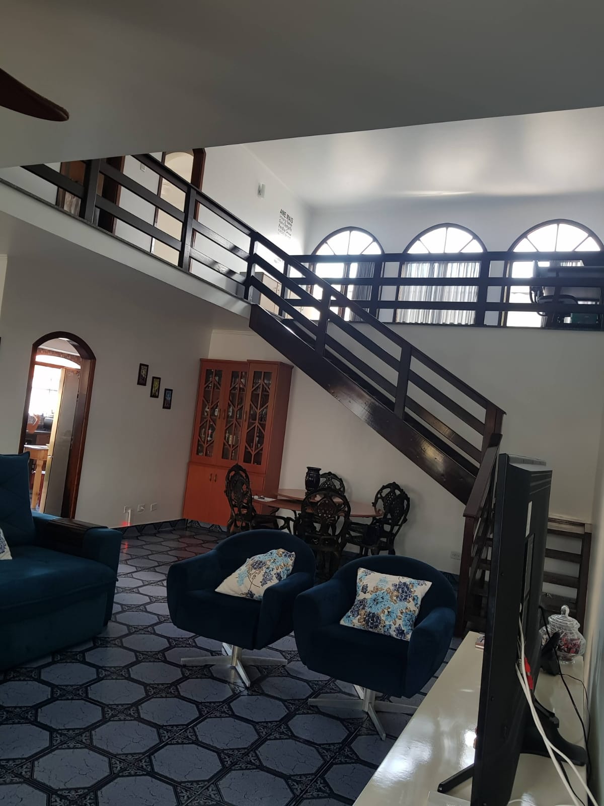 Casa à venda com 6 quartos, 332m² - Foto 6