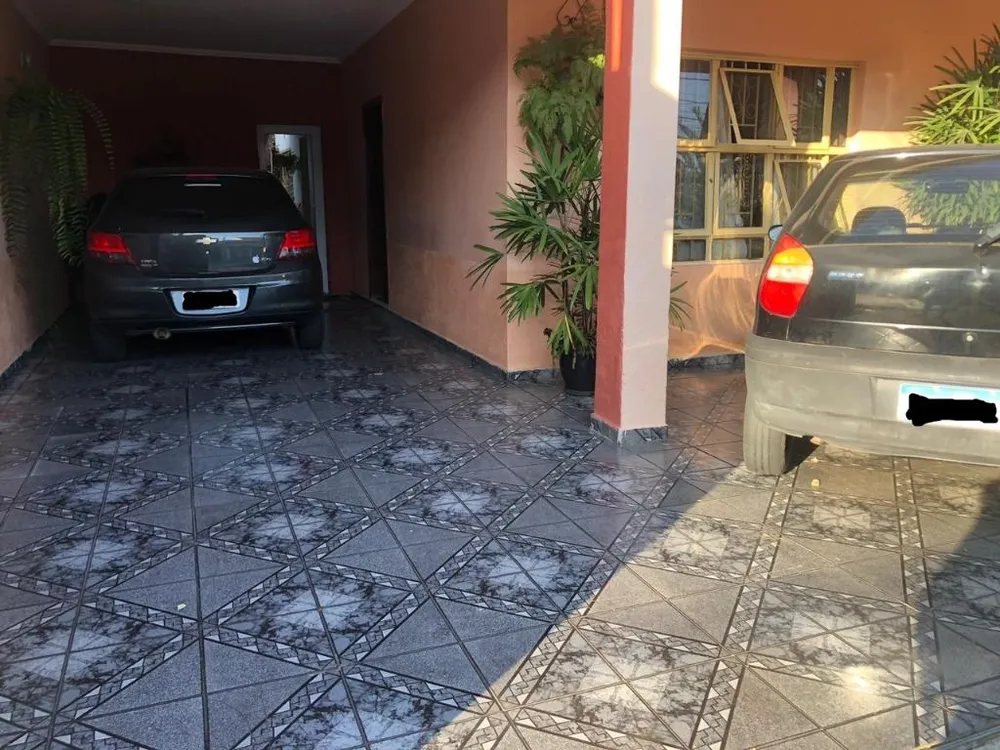 Casa, 3 quartos, 181 m² - Foto 2