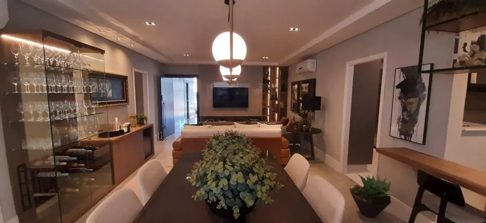 Apartamento, 3 quartos, 155 m² - Foto 1