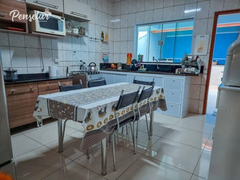 Sobrado, 3 quartos, 202 m² - Foto 2
