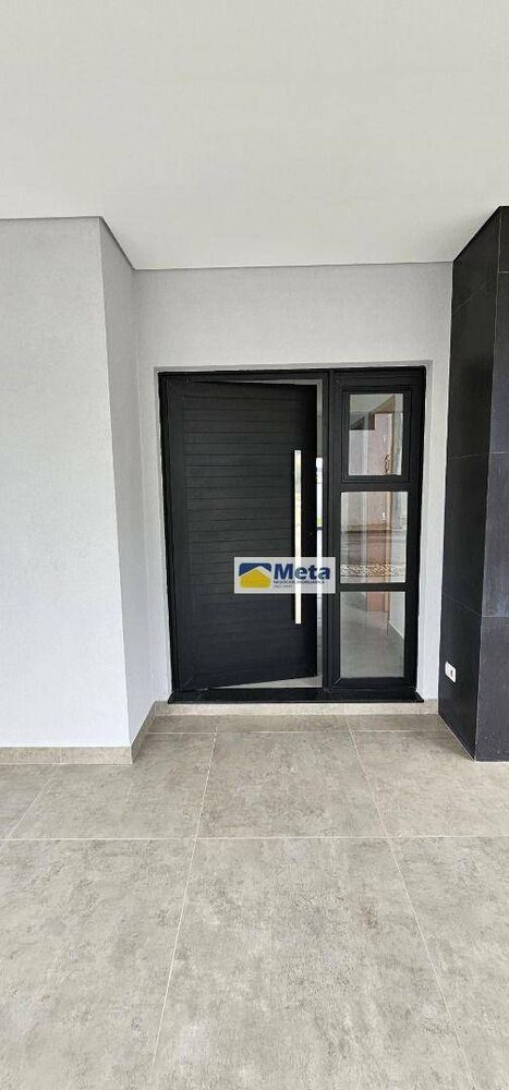 Casa de Condomínio à venda com 3 quartos, 163m² - Foto 2