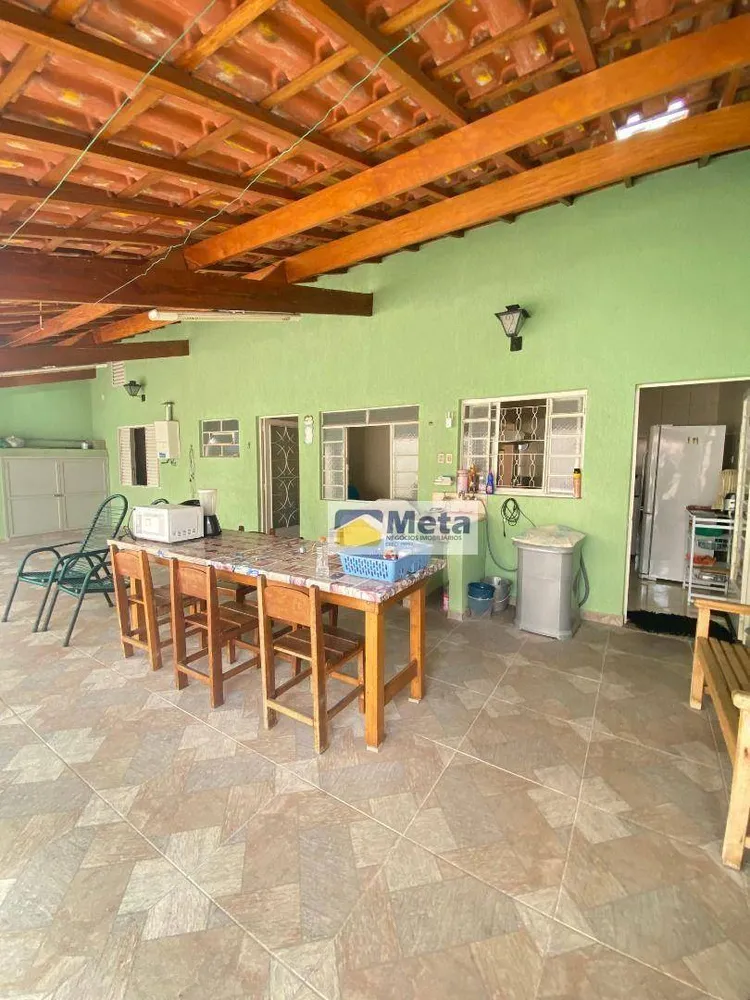 Casa, 3 quartos, 244 m² - Foto 14
