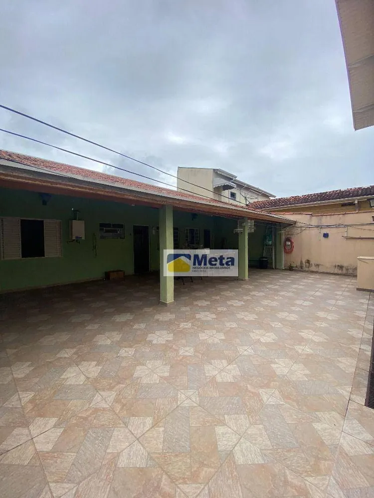 Casa, 3 quartos, 244 m² - Foto 13