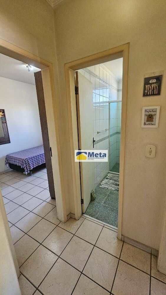 Apartamento à venda com 2 quartos, 75m² - Foto 7
