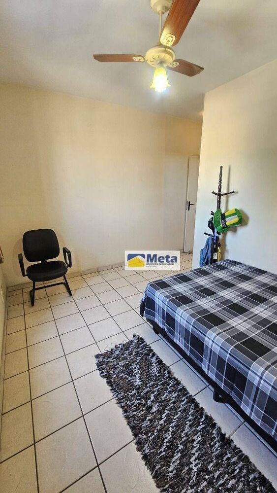 Apartamento à venda com 2 quartos, 75m² - Foto 11