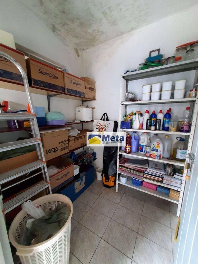 Casa, 3 quartos, 206 m² - Foto 3