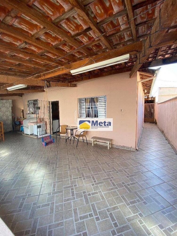 Casa à venda com 2 quartos, 160m² - Foto 8