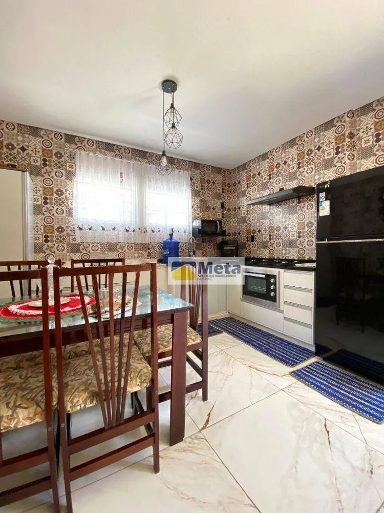 Casa, 3 quartos, 160 m² - Foto 3