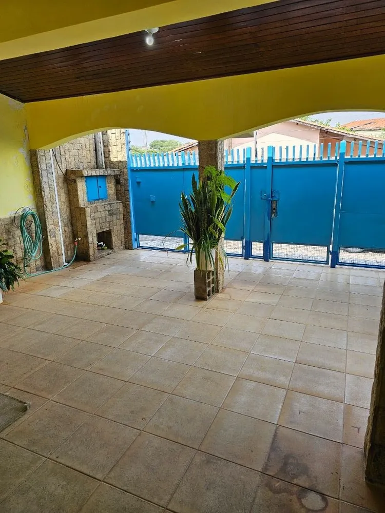 Casa, 3 quartos, 208 m² - Foto 1
