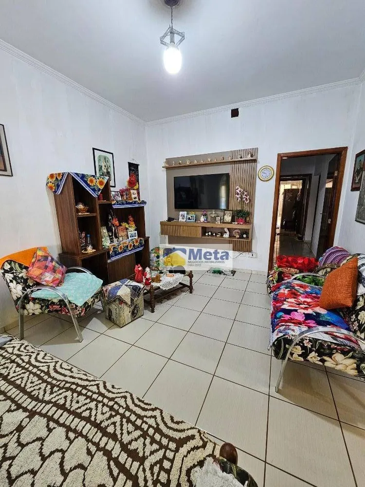 Casa, 3 quartos, 208 m² - Foto 3