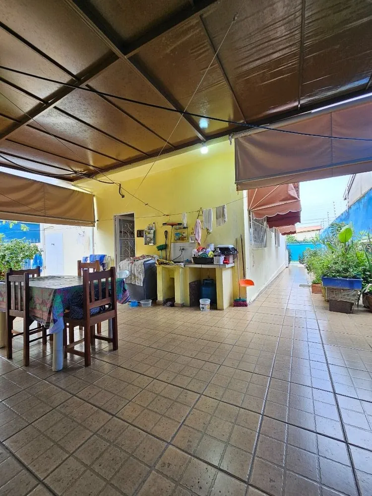 Casa, 3 quartos, 208 m² - Foto 10