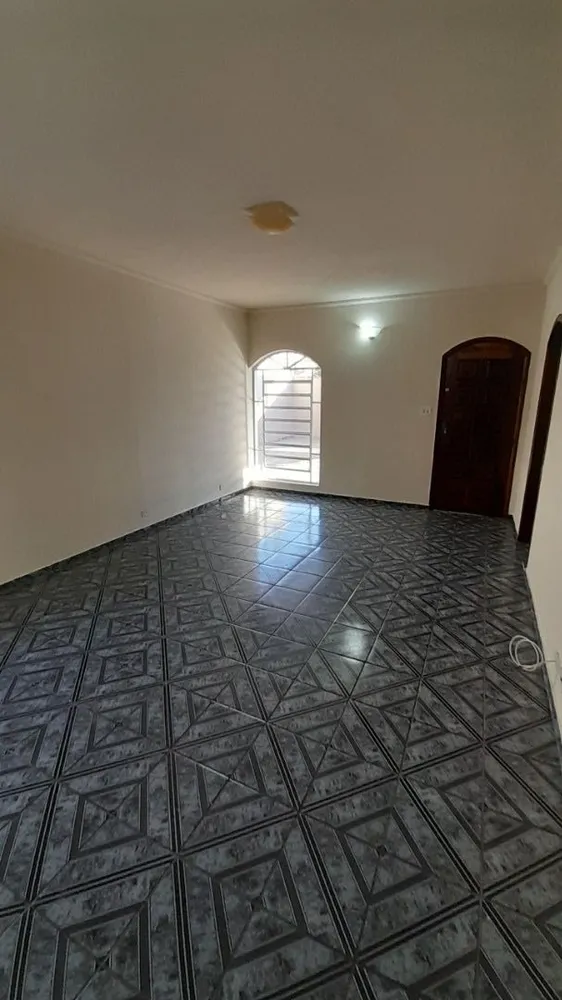 Casa, 3 quartos, 180 m² - Foto 3