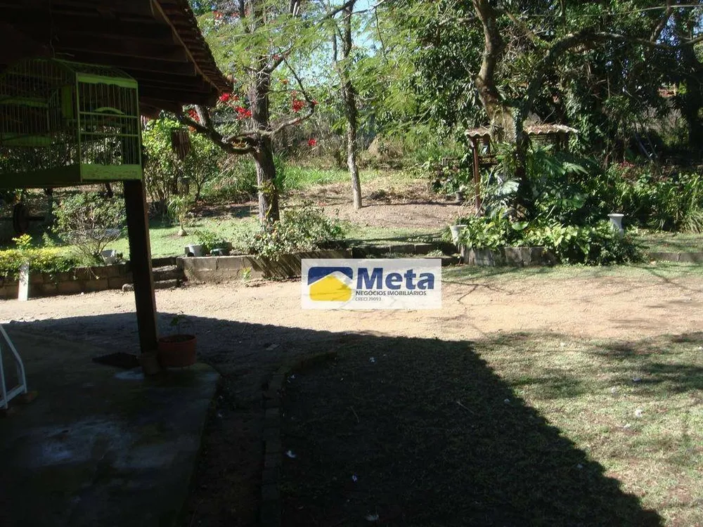 Chácara, 3 quartos, 1800 m² - Foto 9