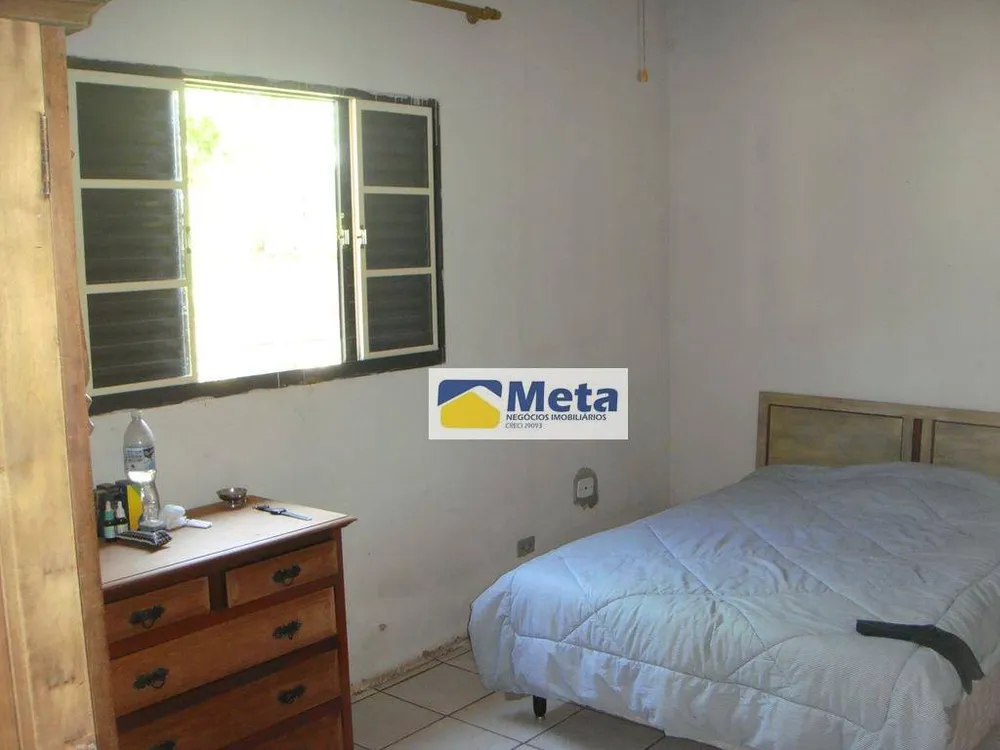 Chácara, 3 quartos, 1800 m² - Foto 3