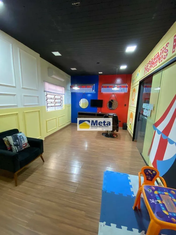 Casa, 2 quartos, 276 m² - Foto 1