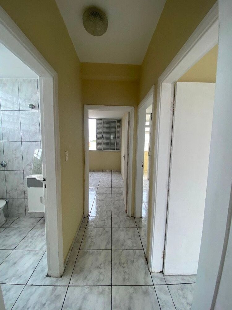 Apartamento à venda com 2 quartos, 70m² - Foto 6
