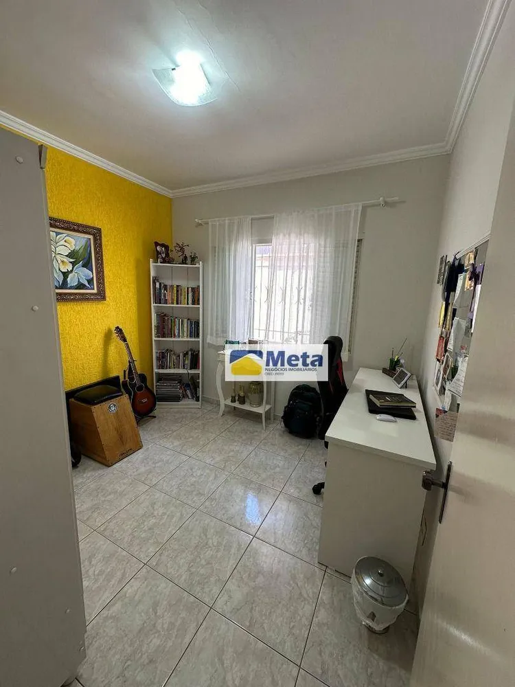 Casa, 3 quartos, 250 m² - Foto 11