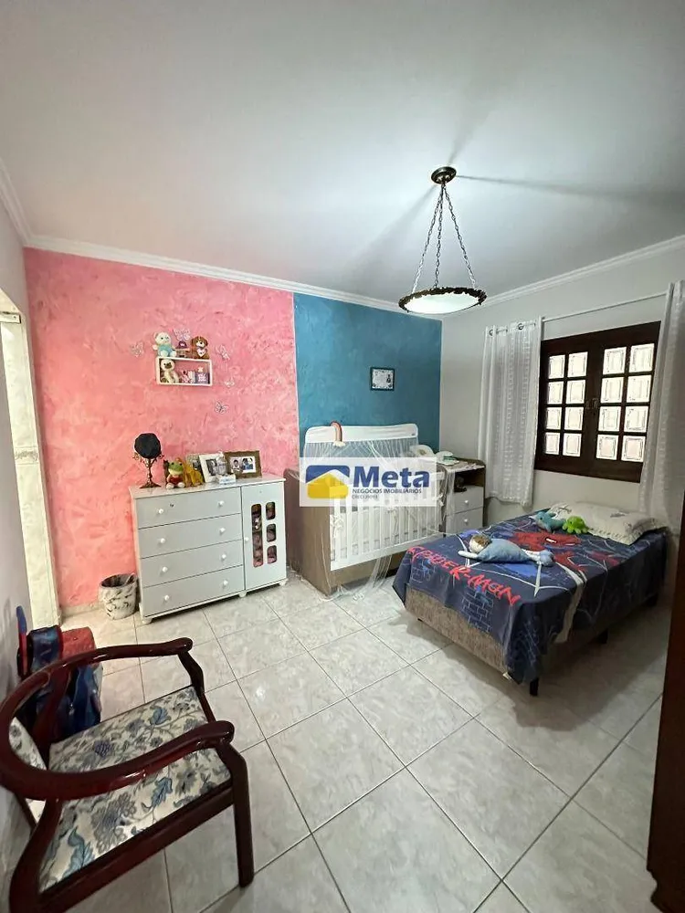 Casa, 3 quartos, 250 m² - Foto 5