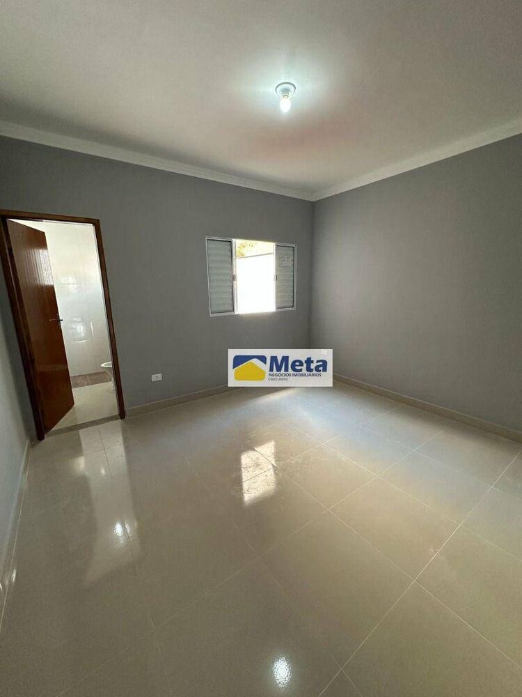 Casa à venda com 2 quartos, 74m² - Foto 3