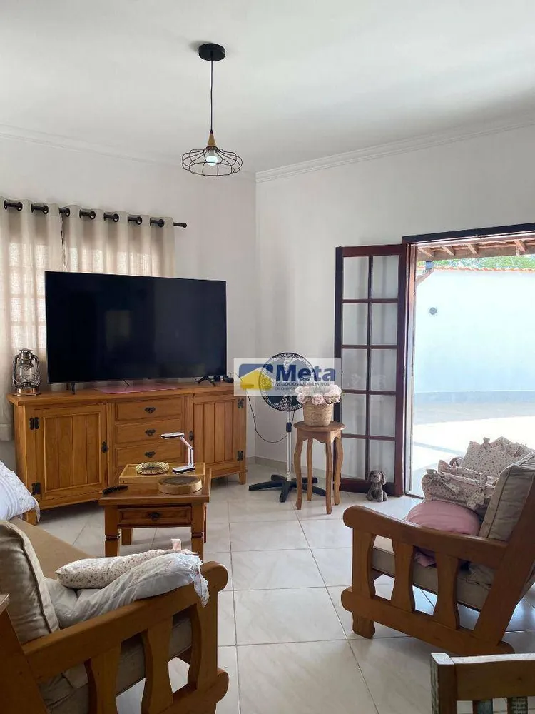 Casa, 3 quartos, 206 m² - Foto 3