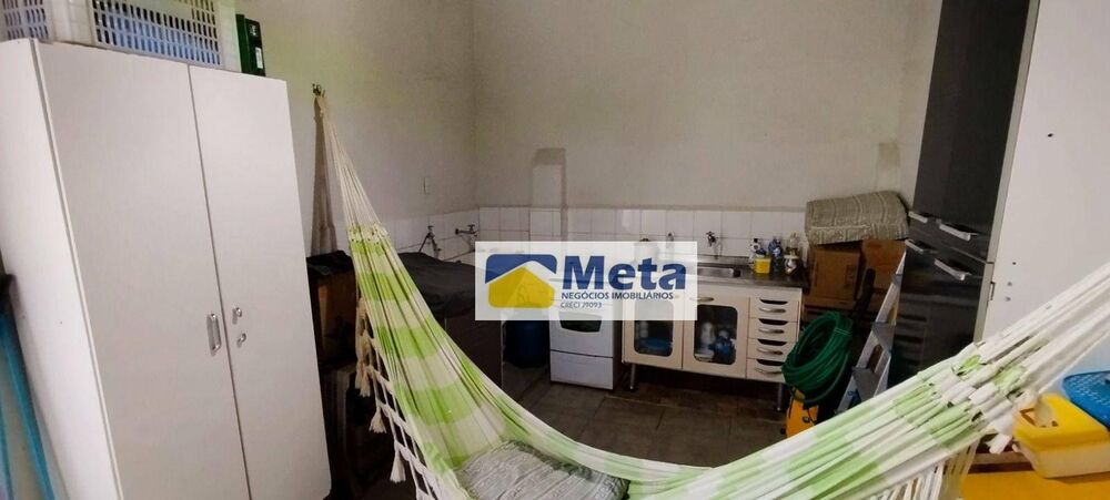 Casa à venda com 2 quartos, 100m² - Foto 8