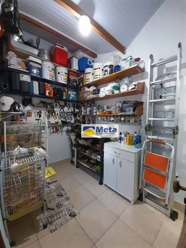 Casa à venda com 3 quartos, 150m² - Foto 8