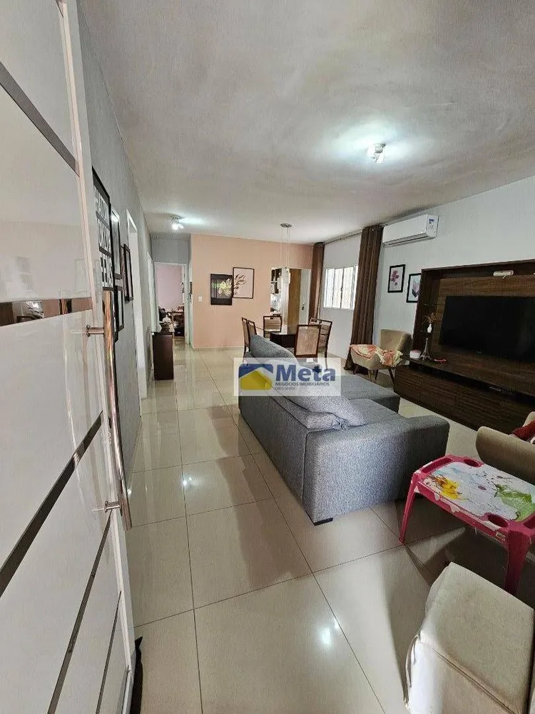 Casa, 2 quartos, 179 m² - Foto 2