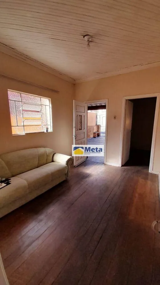 Casa, 3 quartos, 92 m² - Foto 1