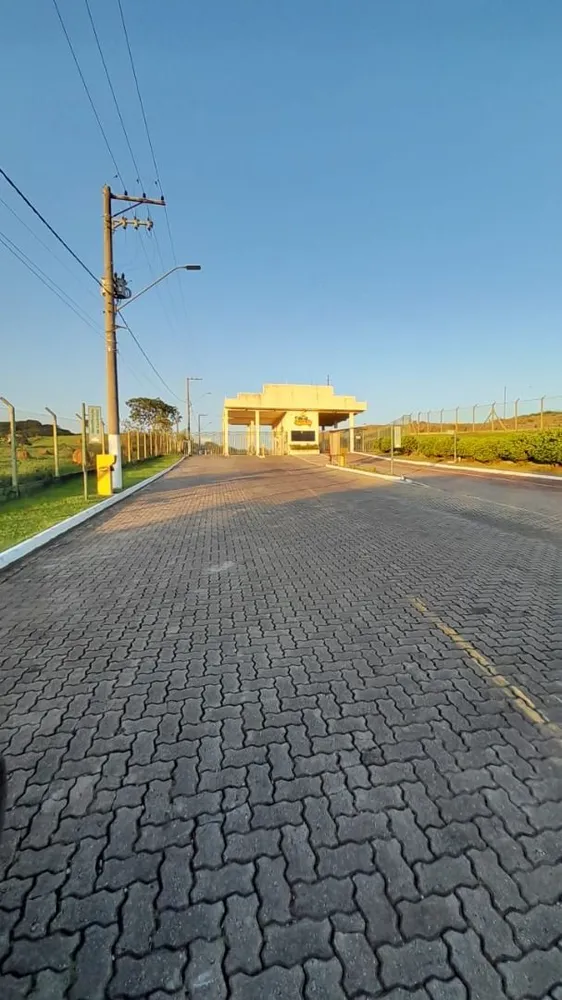Loteamento e Condomínio, 1200 m² - Foto 1