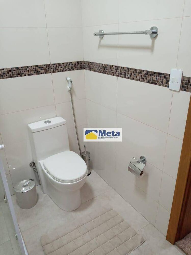 Casa à venda com 3 quartos, 180m² - Foto 8