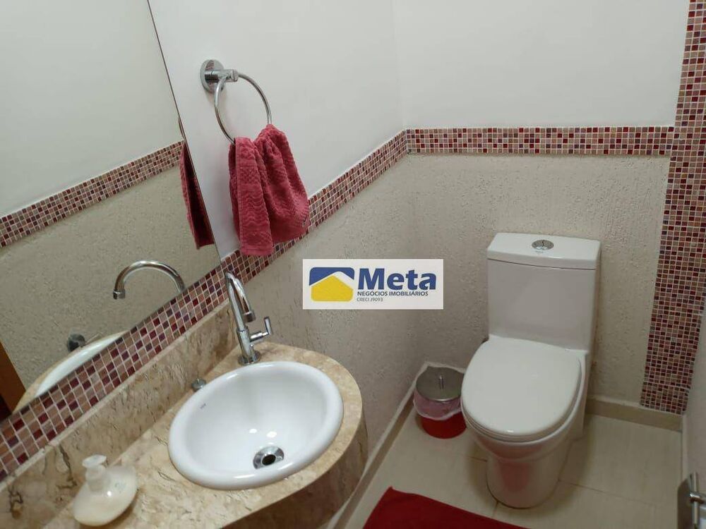 Casa à venda com 3 quartos, 180m² - Foto 7